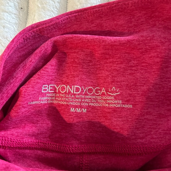 Beyond Yoga Fuchsia Long Sleeve Set - Picture 5 of 9